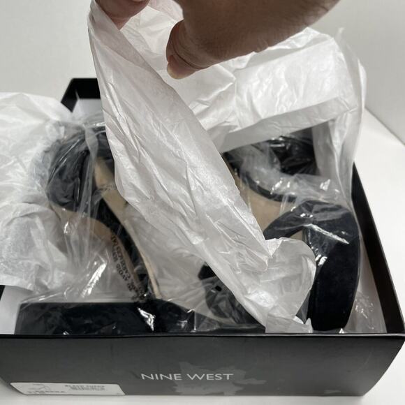 Nine West Rebeka Black Suede Platform Ankle Strap Heels NIB Size 11 - Picture 5 of 9